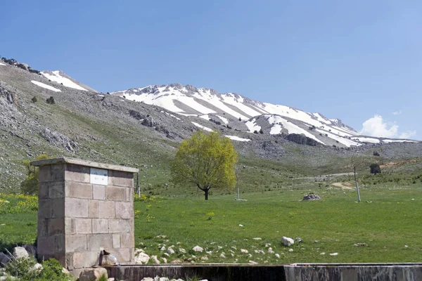 Berg Davraz Een Berg Wintersportplaats Het Taurus Gebergte Turkse Provincie — Stockfoto