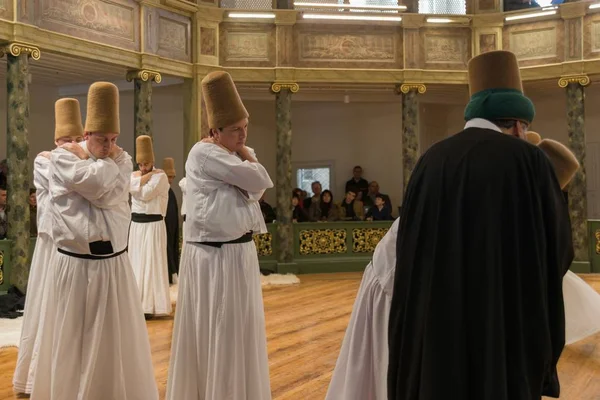 Április 2013 Istanbul Sufi Örvénylő Török Semazen Egyik Formája Sama — Stock Fotó