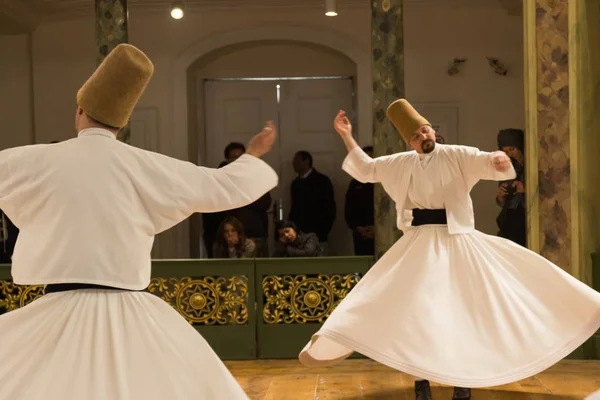 Dubna 2013 Istanbul Sufi Turecko Semazen Forma Nebo Fyzicky Aktivní — Stock fotografie