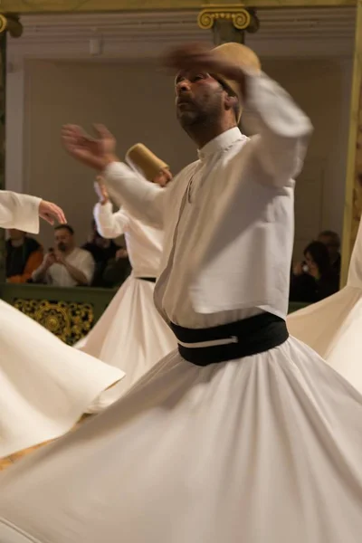 Április 2013 Istanbul Sufi Örvénylő Török Semazen Egyik Formája Sama — Stock Fotó