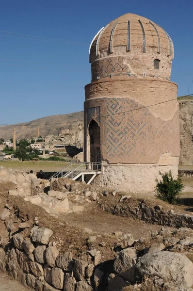 Hasankeyf is an ancient town and district located along the Tigris River in the Batman Province in southeastern Turkey. It was declared a natural conservation.