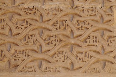 Hasankeyf, Türkiye'nin güneydoğusundaki Batman ilinin Dicle Nehri kıyısında yer alan antik bir ilçe ve ilçedir. Doğal koruma olarak ilan edildi..