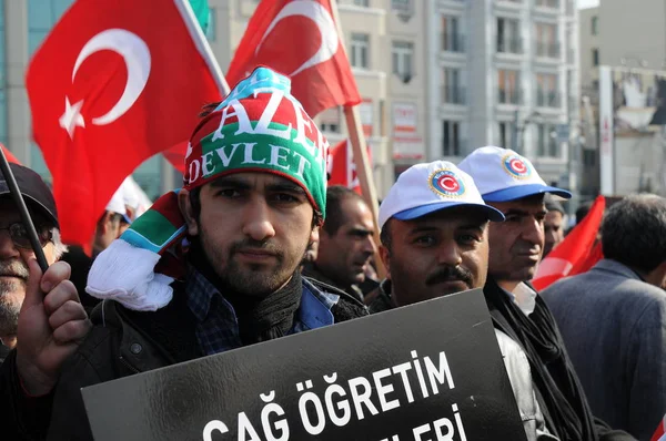 Februari 2012 Istanbul Turkiet Demonstranterna Taksim Square Protesterade Khojaly Tragedi — Stockfoto