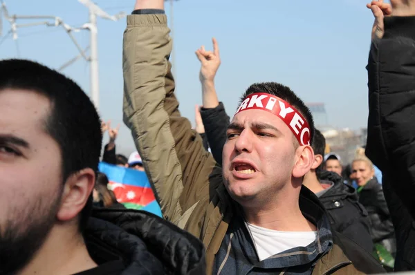 Февраля 2012 Года Istanbul Turkey Протестующие Площади Таксим Протестуют Против — стоковое фото