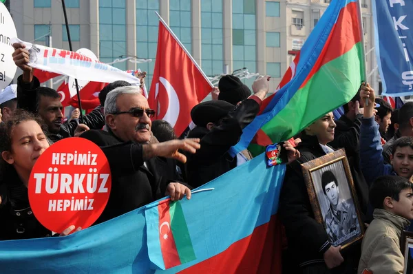 Febrero 2012 Istanbul Turkey Los Manifestantes Plaza Taksim Protestando Por — Foto de Stock