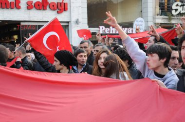 26 Şubat 2012 İstanbul Türkiye.Taksim Meydanı'nda Hocalı trajedisini protesto eden protestocular Azerbaycan'da Ermeniler tarafından yaşandı..