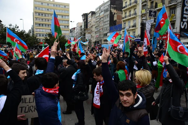 Febrero 2014 Istanbul Turkey Los Manifestantes Están Plaza Taksim Protestando — Foto de Stock