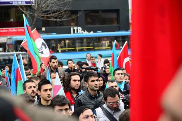 Февраля 2014 Istanbul Turkey Protesters Taksim Square Protecting Khojaly Tragedy — стоковое фото