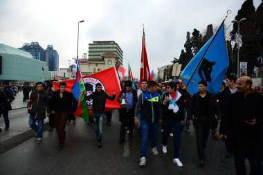 23 Şubat 2014 İstanbul Türkiye.Protestocular, Azerbaycan'da Ermeniler tarafından Türklere karşı yaşanan Hocalı trajedisini protesto etmek için Taksim Meydanı'nda.