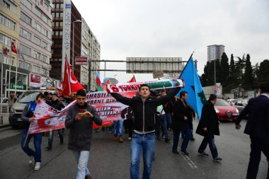 23 Şubat 2014 İstanbul Türkiye.Protestocular, Azerbaycan'da Ermeniler tarafından Türklere karşı yaşanan Hocalı trajedisini protesto etmek için Taksim Meydanı'nda.