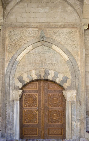 2019年3月 2019 カラマントルコ カラマン市内中心部に位置するイマレットモスクは 1451年にカラマノグルの2番目のイブラヒム ベイによって建てられました — ストック写真