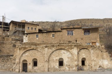 14. yüzyılda inşa edilen Imera köyü ve manastırı, olucak köyünde, şehir merkezine 38 kilometre uzaklıktadır. Gümüşhane ili nin Torul ili, Türkiye.