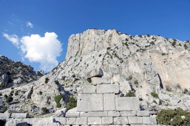 Isparta şehrinde Kapıkaya harabeleri,Türkiye.