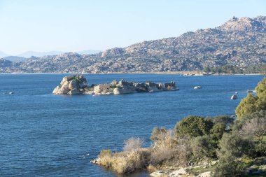 Bafa Gölü Tabiat Parkı, Türkiye'nin güneybatısında, Muğla ili Ninli ilçesi sınırları içinde yer alan bir göl ve doğa rezervidir..