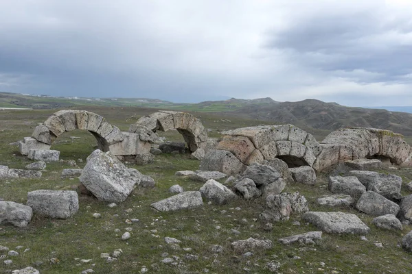 Laodikeia is situated in an excellent geographical location on the south side of the Lycus River, 6 km north of Denizli province of Turkey.