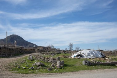 Madensehri, merkez deki Karaman ilinin bir köyüdür. Roma'nın Lycaonia eyaletindeki Barata antik kentinin bulunduğu bölgede yer almaktadır.
