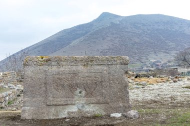 Madensehri, merkez deki Karaman ilinin bir köyüdür. Roma'nın Lycaonia eyaletindeki Barata antik kentinin bulunduğu bölgede yer almaktadır..