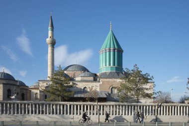 11 Şubat 2019 Konya Türkiye.Mevlana Celaleddin Rumi Camii insanlığa umut ve ilham veren bir Anadolu kutsal insanıydı. 1207 yılında Afganistan'da (veya Wakhsh, prese köyünde) bugün Balkh, Horasan şehrinde doğdu.