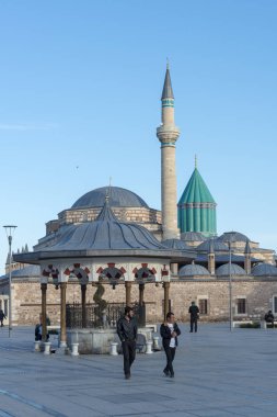 11 Şubat 2019 Konya Türkiye.Mevlana Celaleddin Rumi Camii insanlığa umut ve ilham veren bir Anadolu kutsal insanıydı. 1207 yılında Afganistan'da (veya Wakhsh, prese köyünde) bugün Balkh, Horasan şehrinde doğdu.