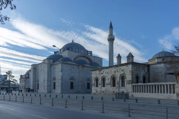 Fevereiro 2019 Konya Turkey Mesquita Mevlana Celaleddin Rumi Foi Homem — Fotografia de Stock