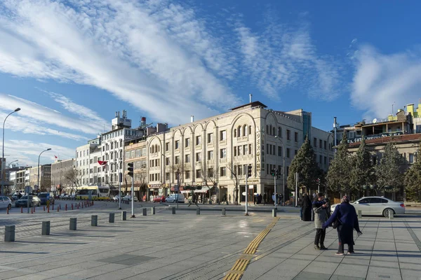 11 Şubat 2019 Konya Türkiye.Mevlana Celaleddin Rumi Camii insanlığa umut ve ilham veren bir Anadolu kutsal insanıydı. 1207 yılında Afganistan'da (veya Wakhsh, prese köyünde) bugün Balkh, Horasan şehrinde doğdu.