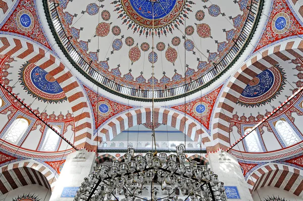 Enero 2010 Istanbul Mezquita Atik Valide Una Mezquita Otomana Situada — Foto de Stock