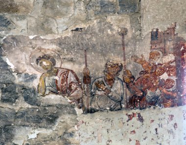 Oshki Kilisesi Bagrat ve Davit, Gürcü Kralı Adernesi III oğulları tarafından inşa edilmiştir.