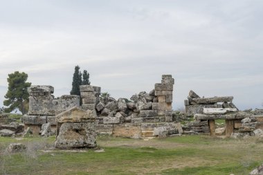 Hierapolis Antik Kenti kalıntıları.Pamukkale,Denizli Türkiye