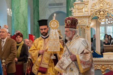 24 Nisan 2011 İstanbul.The Paschal Greeting, Paskalya Alkışı olarak da bilinir, Doğu Ortodoksları, Doğu Ortodoksları ve Doğu Katolik Hristiyanları arasında bir Paskalya geleneğidir..