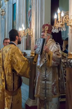 24 Nisan 2011 İstanbul.The Paschal Greeting, Paskalya Alkışı olarak da bilinir, Doğu Ortodoksları, Doğu Ortodoksları ve Doğu Katolik Hristiyanları arasında bir Paskalya geleneğidir..