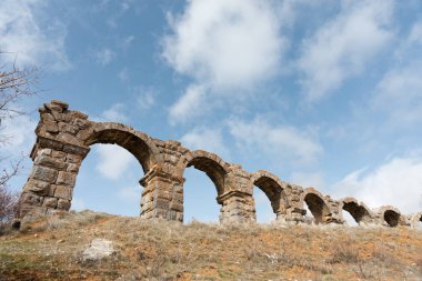 Antiochia Caesareia veya Antiochia Colonia Caesarea, Türk Göller Bölgesi'nde bir şehirdir., 