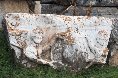 Antiochia Caesareia veya Antiochia Colonia Caesarea, Türk Göller Bölgesi'nde bir şehirdir., 