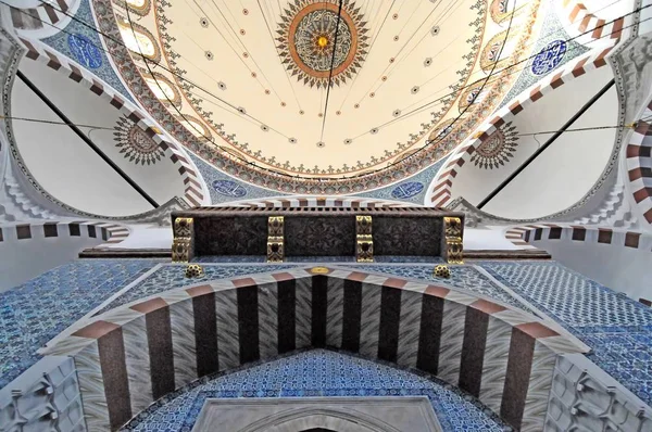 Moschea Rustem Pasha Progettata Dal Famoso Architetto Ottomano Mimar Sinan — Foto Stock