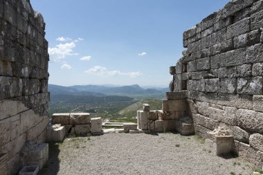 4 Mayıs 2013 Isparta.Sagalassos harabeleri, Isparta'nın güneybatısında, Isparta'da bulunan bir arkeolojik sit alanıdır.. 