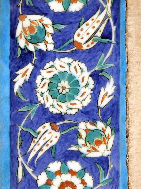 30.12.2009 İstanbul Türkiye.Mavi Cami'den çiçek desenli çini,eski Osmanlı dönemi.