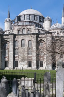 Dışarıdan sultanahmet camii.