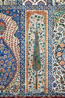 10 Mayıs 2010 İstanbul,Sultanahmet Camii iç. Fayans ve grafik şaşırtıcı.