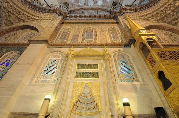 May 2010 Blue Mosque Interior Tiles Graphics Amazing — Stock Photo, Image