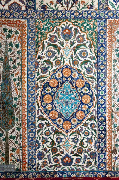 May 2010 Istanbul Blue Mosque Interior Tiles Graphics Amazing — Stock Photo, Image