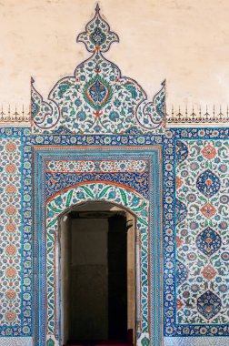 Selimiye kompleksi başkent İstanbul'dan çok Edirne'de ydi. II. Selim Sultan tarafından yaptırılan mimarların en büyüğü Sinan'A emredilmiştir..