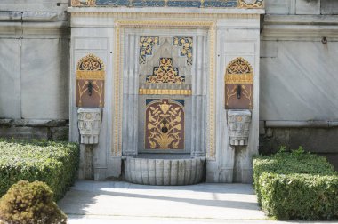 06 Nisan 2010 İstanbul Türkiye.Topkapı Sarayı'nın Dış Cephesi.