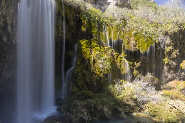 Yerkopru Cachoeira Desfiladeiro Rio Ermenek Está Localizado Uma Pequena Cidade — Fotografia de Stock