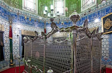 16 Şubat 2010 İstanbul.Eyüp Sultan Camii/Türbesi, İstanbul'un Eyüp ilçesinde, Haliç'e yakın şehir surlarının dışında yer almaktadır..