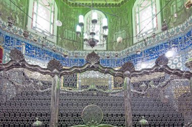 16 Şubat 2010 İstanbul.Eyüp Sultan Camii/Türbesi, İstanbul'un Eyüp ilçesinde, Haliç'e yakın şehir surlarının dışında yer almaktadır..
