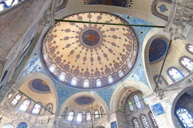 03 Mart 2010İstanbul. Sokollu Mehmet Paşa Camii, Fatih ilçesinin Kadirga Mahallesi'nde bulunan bir Osmanlı camiidir..