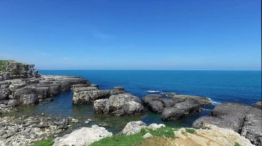 Kocaeli ilinin Kandira ilçesine bağlı Rocky plajı, Türkiye.