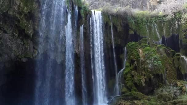 Yerkpr Waterval Mut District Van Zuid Turkije Mersin Biedt Een — Stockvideo