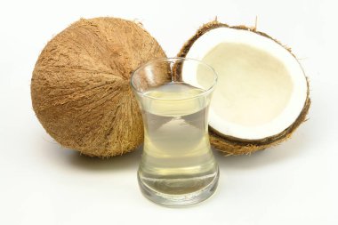 Meyve Suyu ile Taze Hindistan Cevizi