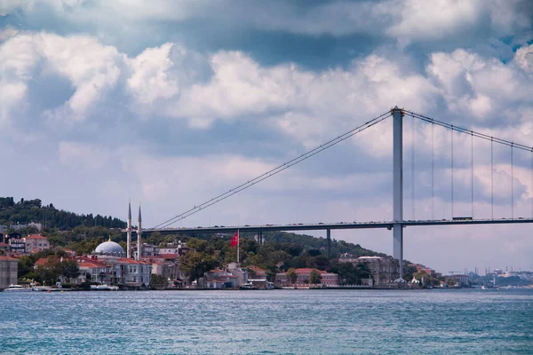 Scena Istanbul Ponte Sul Bosforo Durante Giorno — Foto Stock
