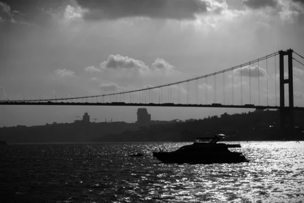 Silhouette Del Ponte Sul Bosforo Istanbul — Foto Stock